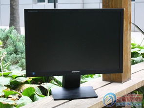 灵动视角，高效办公——三星S24A450BW可升降旋转液晶显示器评测